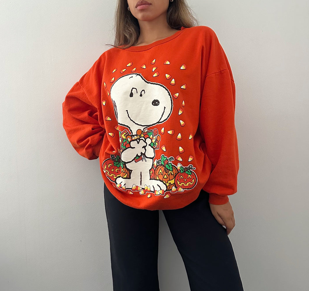 Vintage Halloween Snoopy sweatshirt