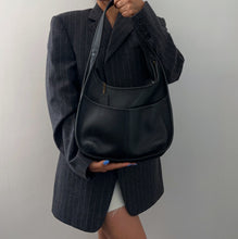 Load image into Gallery viewer, Vintage Coach Ergo bag
