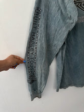 Load image into Gallery viewer, 2001 Harley Davidson long sleeve
