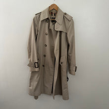 Load image into Gallery viewer, Burberry trench coat
