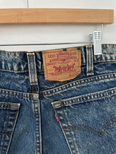 Load image into Gallery viewer, 2000 Levi cutoffs
