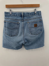 Load image into Gallery viewer, Carhartt cutoffs
