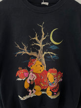 Load image into Gallery viewer, 90&#39;s Pooh &amp; friends Halloween sweatshirt
