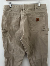 Load image into Gallery viewer, Carhartt cargo pant
