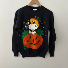Load image into Gallery viewer, 90&#39;s Snoopy&#39;s Halloween pumpkin
