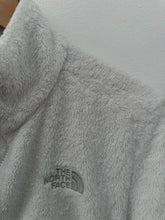 Load image into Gallery viewer, THE NORTH FACE FLEECE
