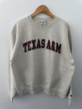 Load image into Gallery viewer, vintage champions x Texas A&amp;M
