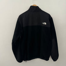 Load image into Gallery viewer, The North face fleece jacket
