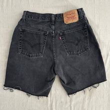 Load image into Gallery viewer, 1993 550 levi shorts
