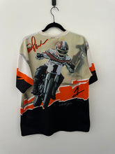 Load image into Gallery viewer, 2001 Harley Davidson print racing motor tee
