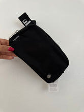 Load image into Gallery viewer, Lululemon everyday belt bag
