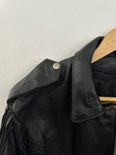 Load image into Gallery viewer, 90&#39;s Western fringe leather jacket
