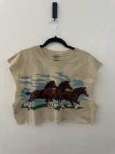 Load image into Gallery viewer, Cropped 1999 Horse beer T
